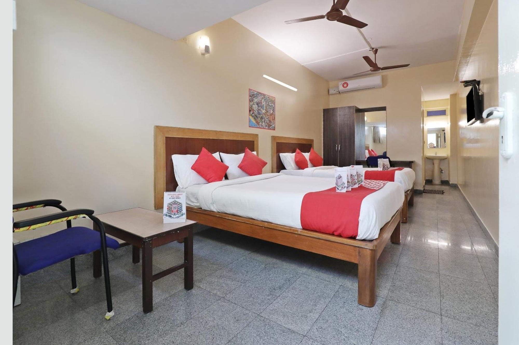 Oyo Flagship Hotel Archana Comforts Bengaluru Kültér fotó